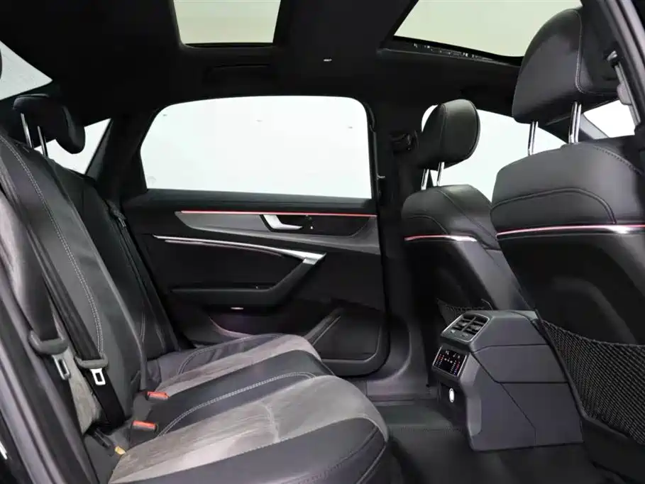 Audi A6L New Energy — миниатюра 6
