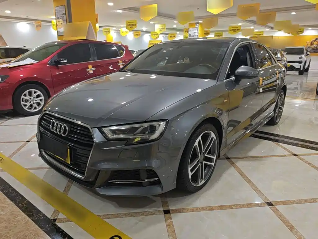 Audi A3 2018 30 Anniversary Year Type Limousine 40 TFSI Sport Type