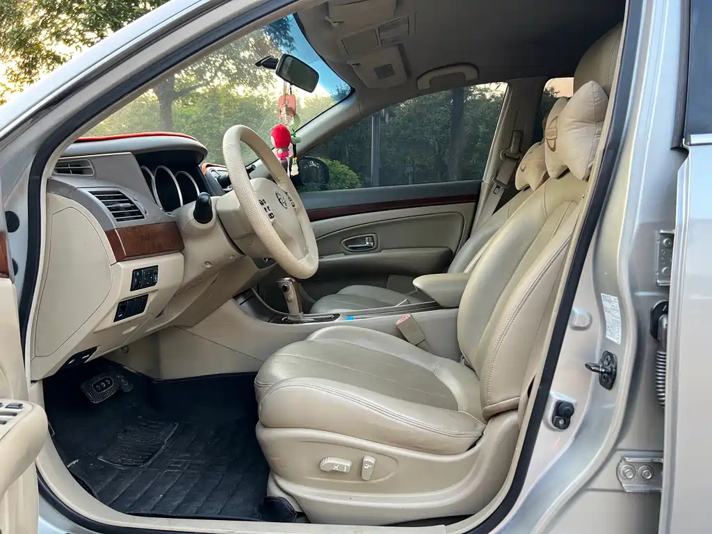 Nissan Sylphy — миниатюра 9