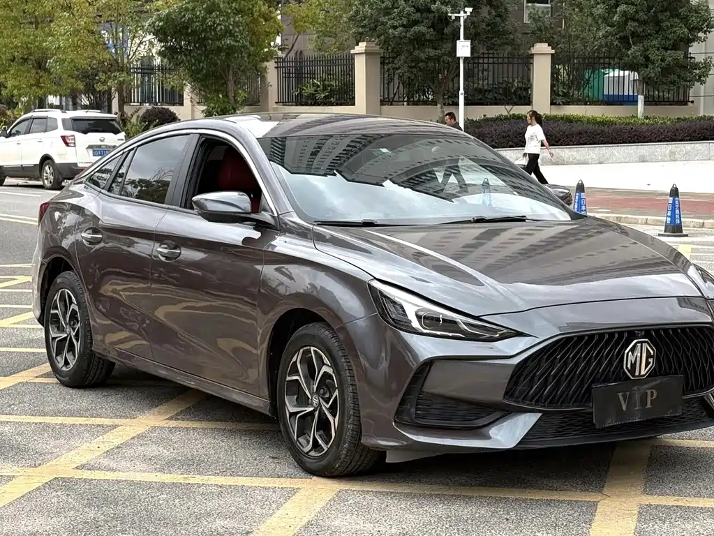 MG MG5 — миниатюра 12