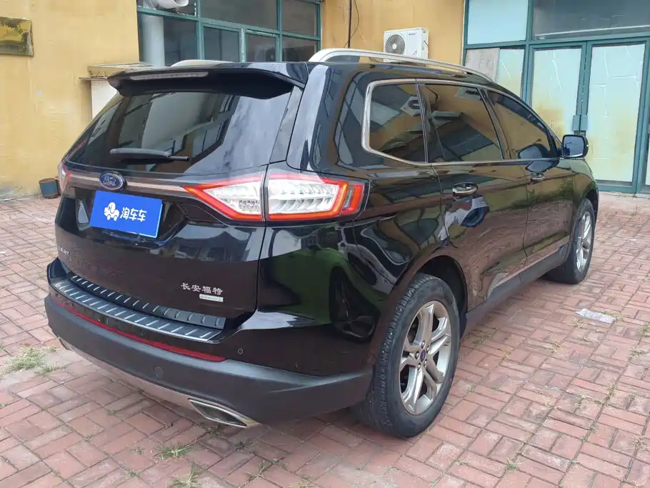 Ford Edge — миниатюра 3