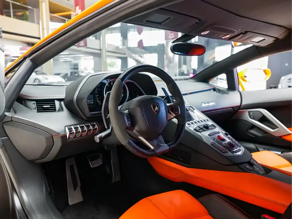 Lamborghini Aventador 2011 LP 700-4