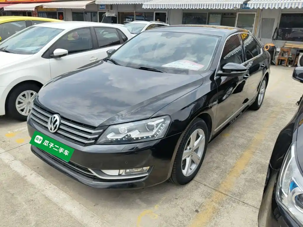 Volkswagen Passat 2014 1.8TSI DSG Royal Premium Edition