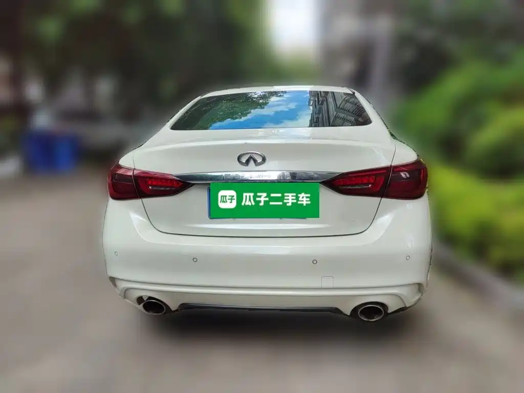 Infiniti Q50L — миниатюра 3