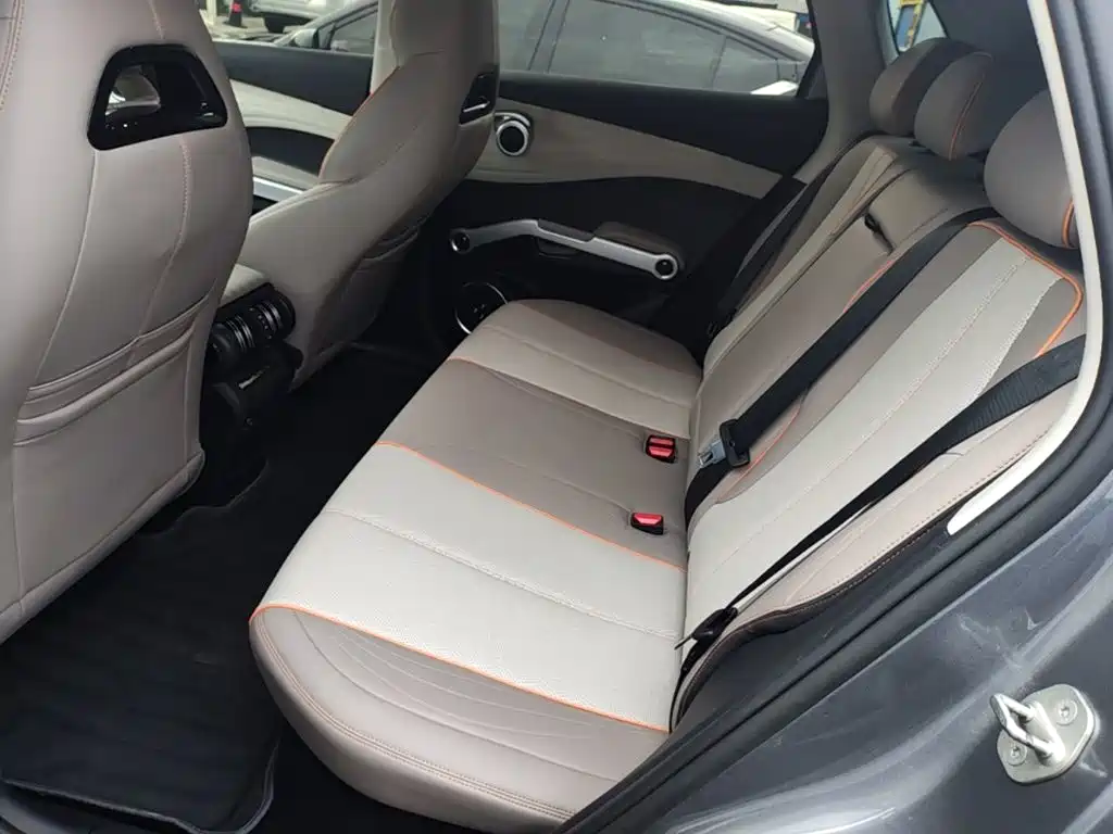 BYD Yuan Plus — миниатюра 17