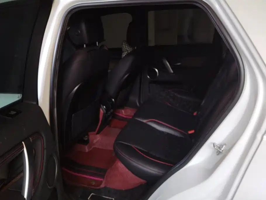 Land Rover Discovery Sport — миниатюра 11