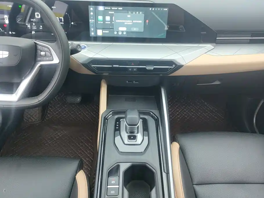 Geely Haoyue PRO — миниатюра 16