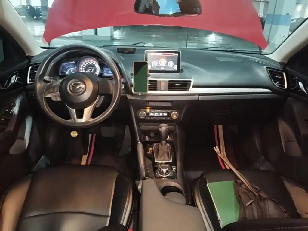Mazda 3 Axela — миниатюра 10