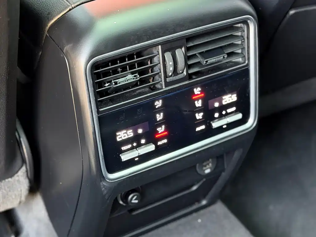 PORSCHE CAYENNE NEW ENERGY