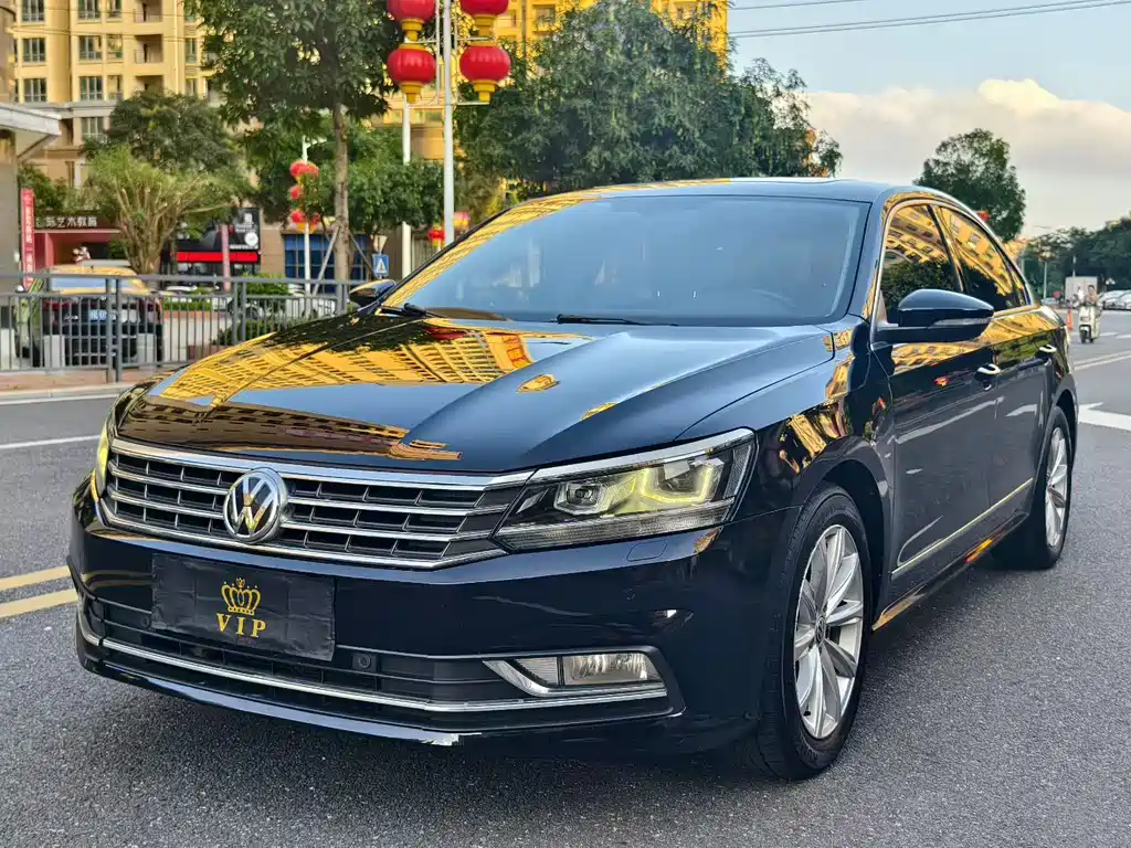 Volkswagen Passat 2016 330TSI DSG