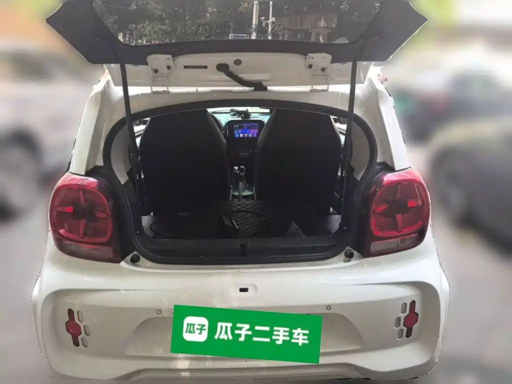 Roewe Clever — миниатюра 15