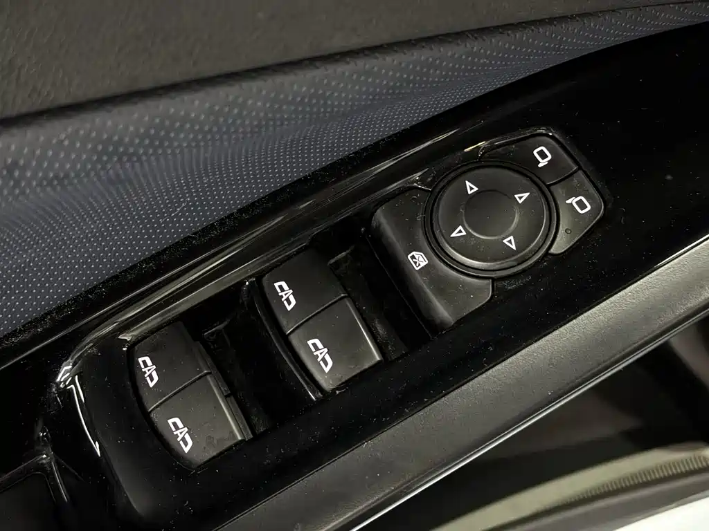 BUICK SLIGHTLY BLUE 6