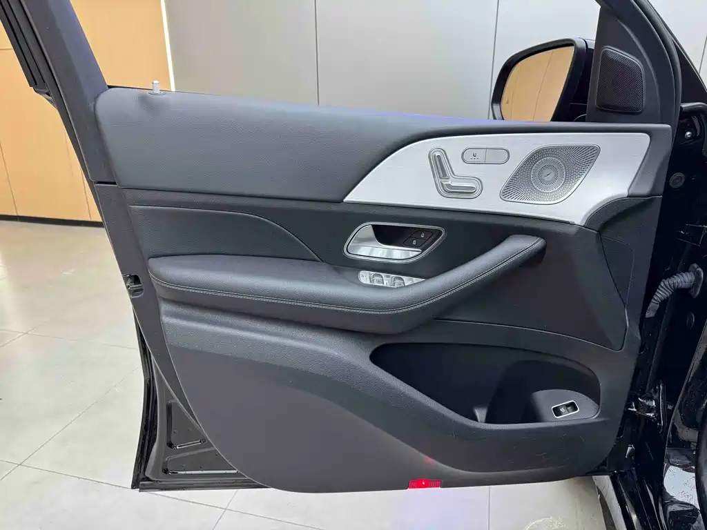 MERCEDES-BENZ GLE COUPE