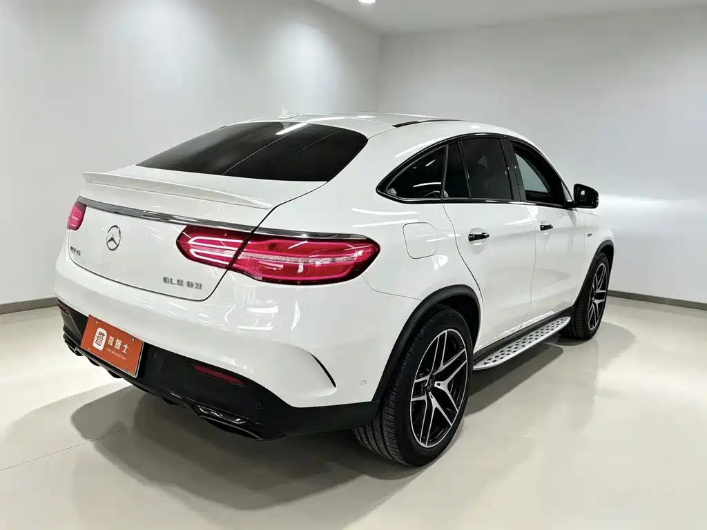 Mercedes-Benz GLE Coupe AMG — миниатюра 10