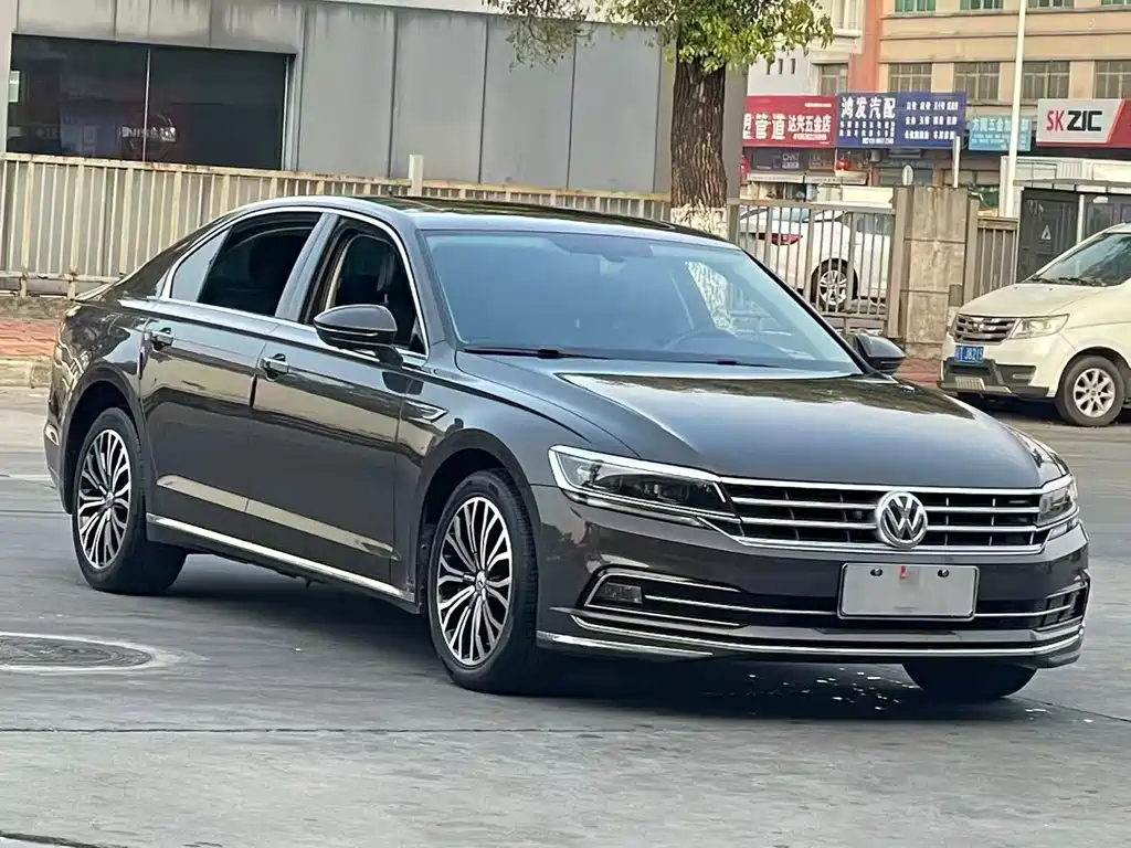 Volkswagen Phideon 2019 380TSI V