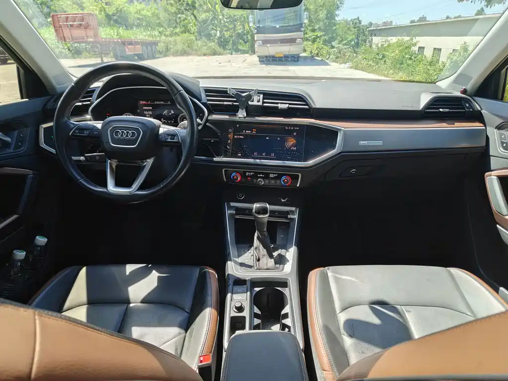 Audi Q3 — миниатюра 10