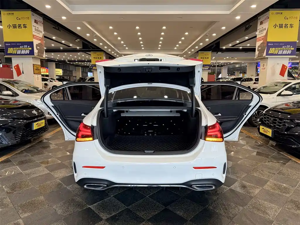 Mercedes-Benz A-Class — миниатюра 30