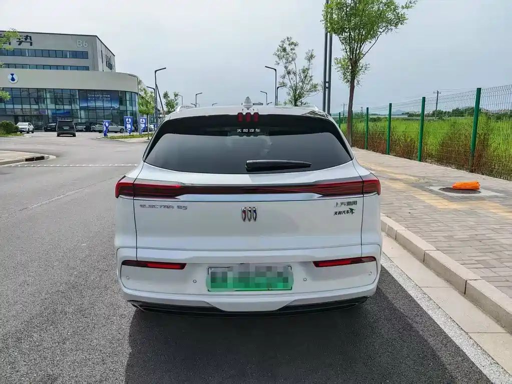 Buick E5 2025 620KM Premium
