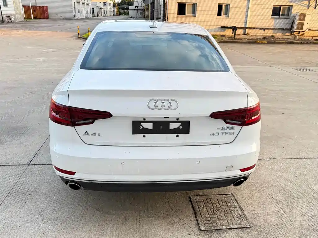 Audi A4L — миниатюра 8