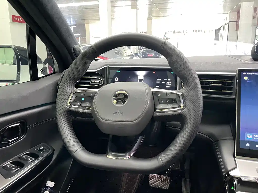 NIO EC6 — миниатюра 12
