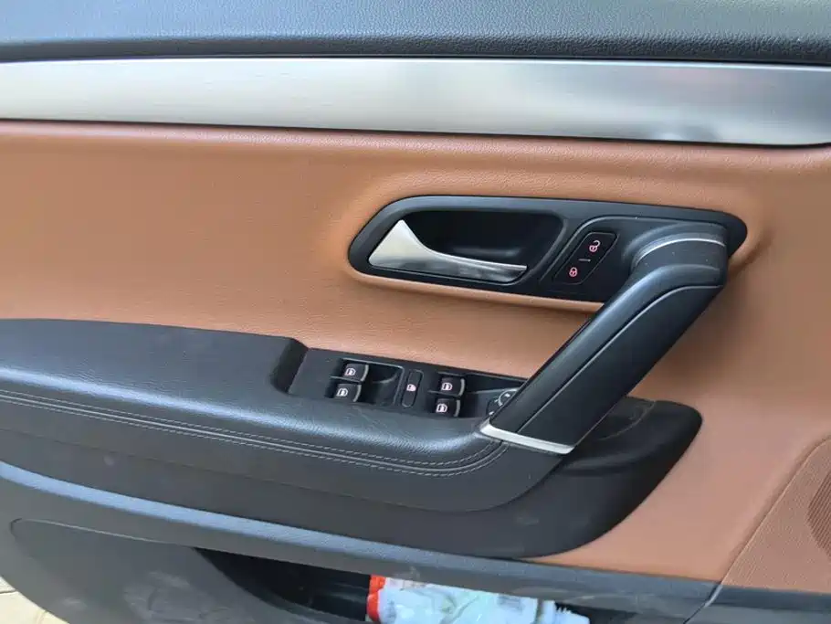 Volkswagen CC — миниатюра 7