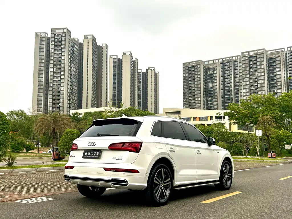 Audi Q5L 2020 45 TFSI Premium Sport