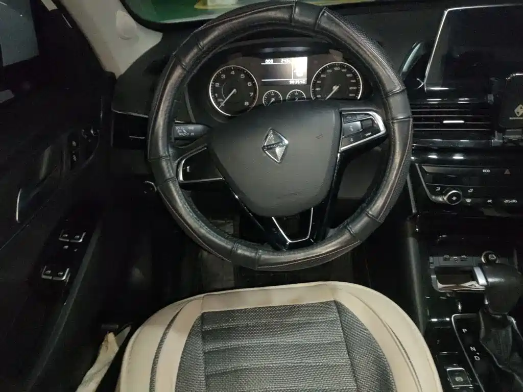 Borgward BX5 — миниатюра 6