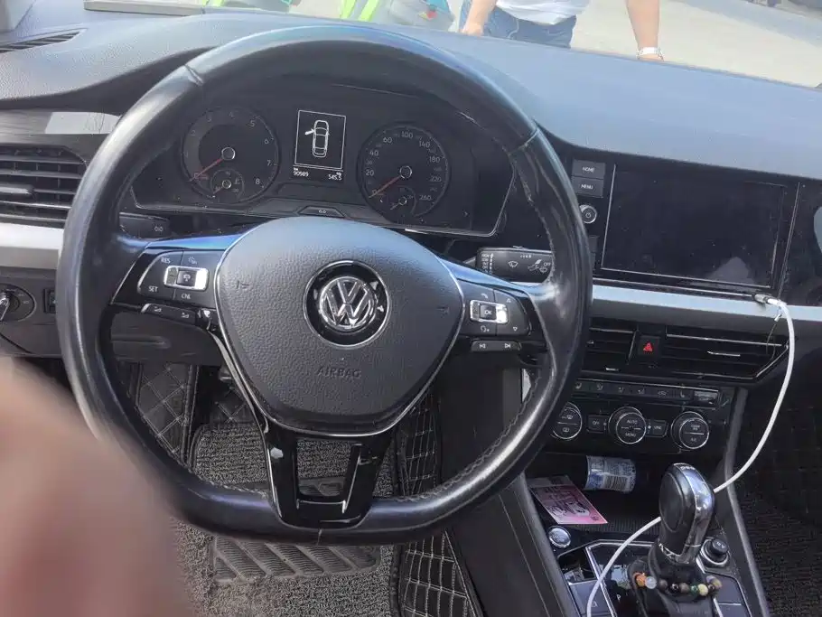 Volkswagen Lavida — миниатюра 15