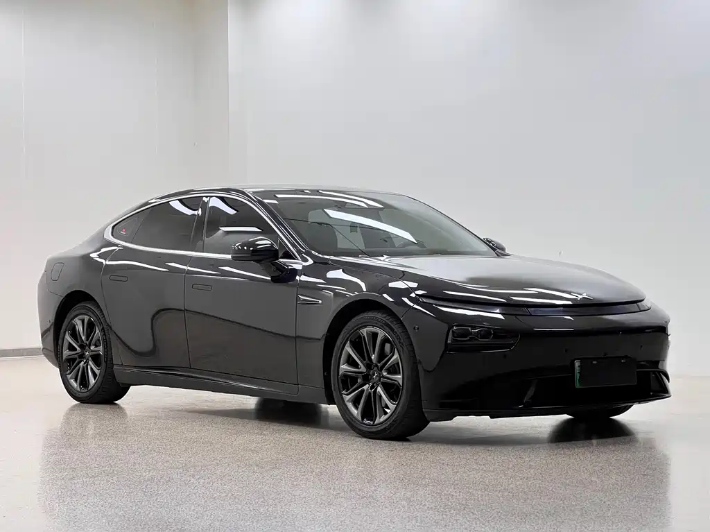 XPeng P7 — миниатюра 3