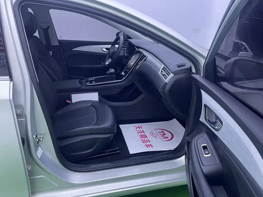 Roewe Feifan ER6 — миниатюра 5