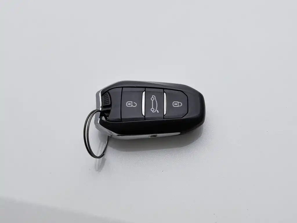 Citroen C4L — миниатюра 19