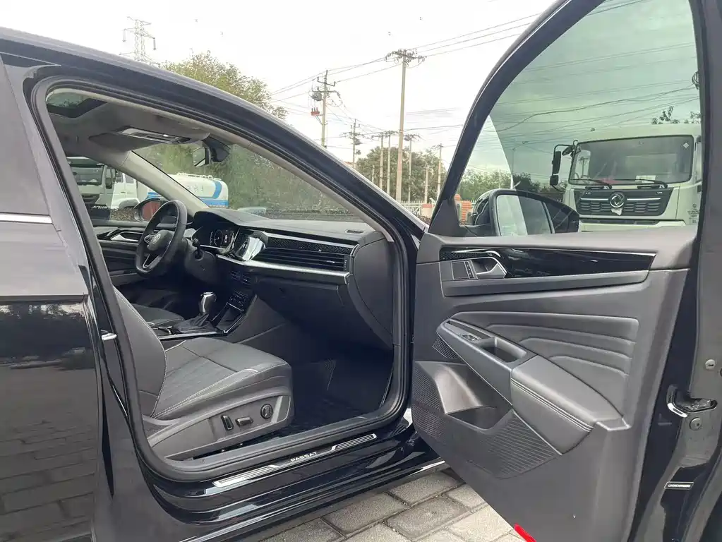 Volkswagen Passat — миниатюра 12