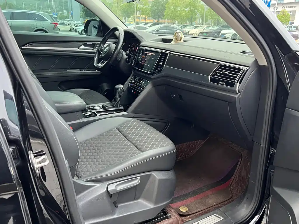 Volkswagen Teramont — миниатюра 13