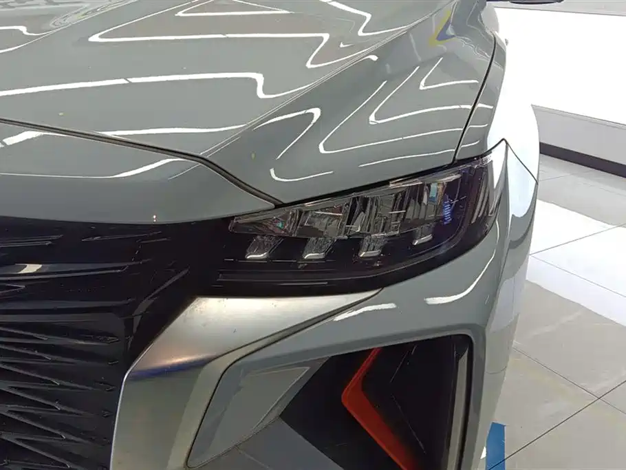 GEELY AUTOMOBILE BOYUE