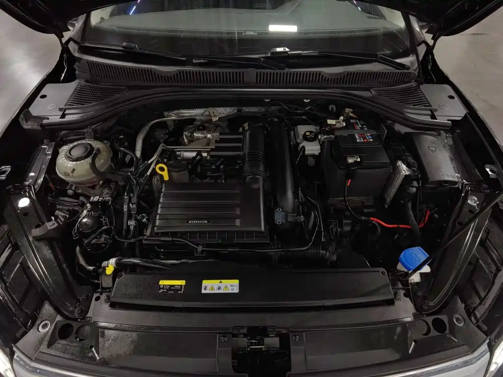 Volkswagen Sagitar — миниатюра 6