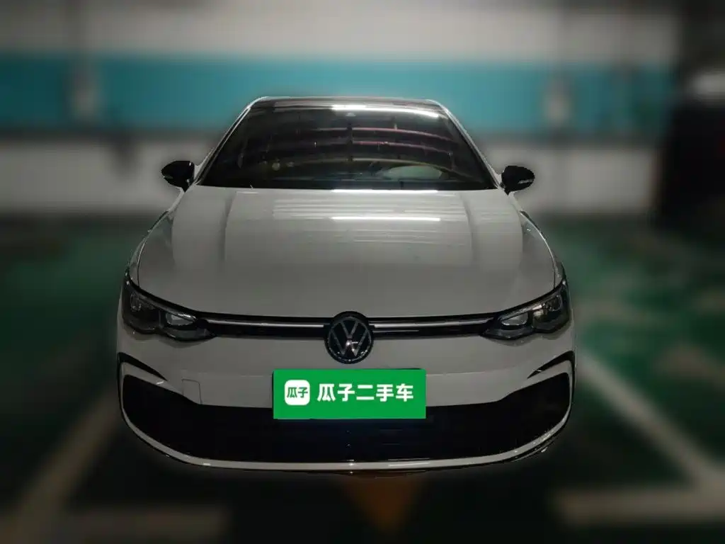 Volkswagen Golf — миниатюра 23