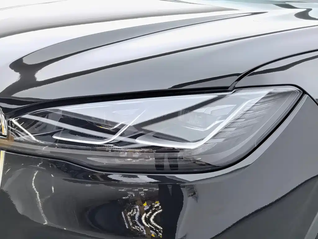Lincoln Corsair 2024 2.0T Premium