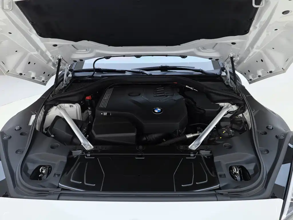 BMW Z4 — миниатюра 10