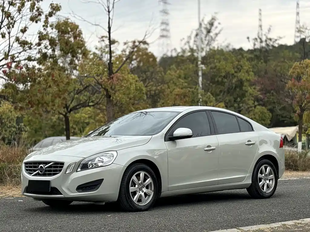 Volvo S60 (Import) 2011