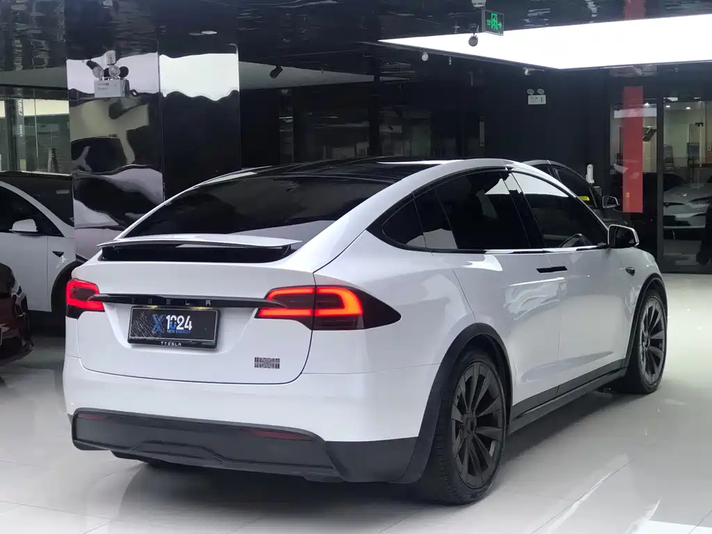 Tesla Model X — фотографии объявления, Фото 7