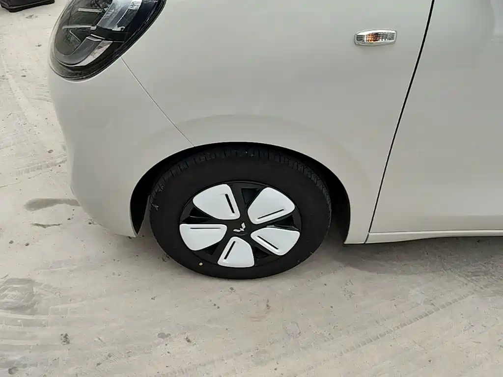 Wuling MINIEV — миниатюра 25