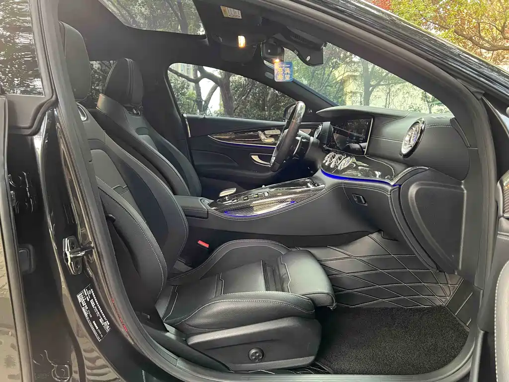 MERCEDES-BENZ AMG GT