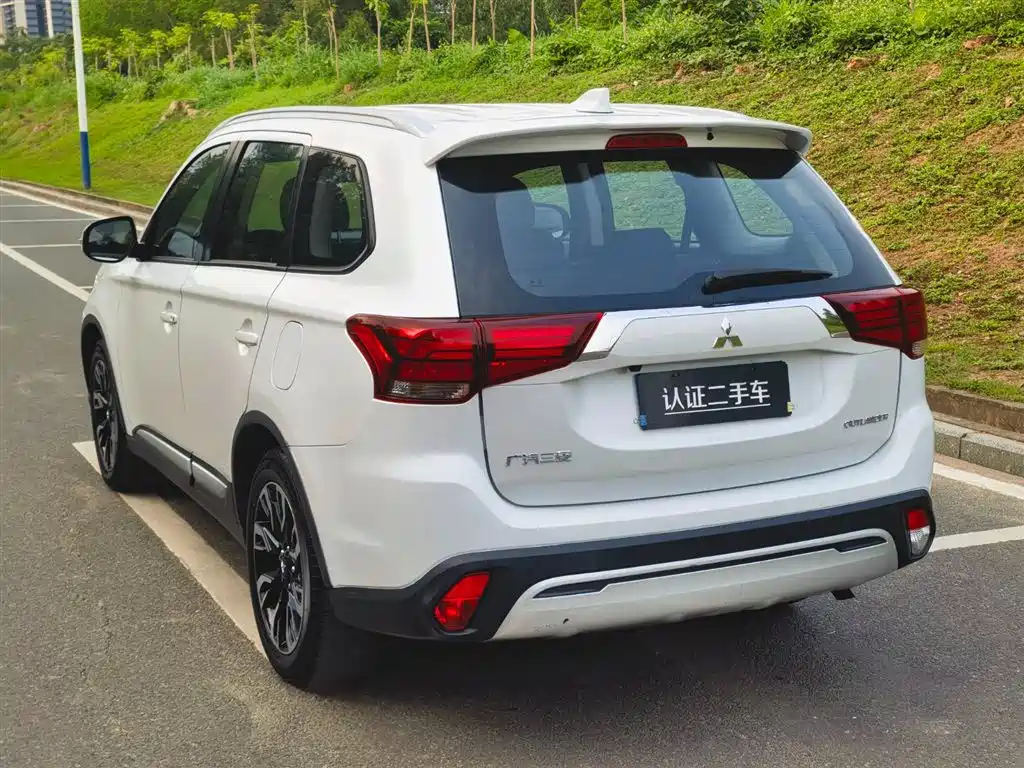 Mitsubishi Outlander 2019 2.0L Enjoy 5 мест VI