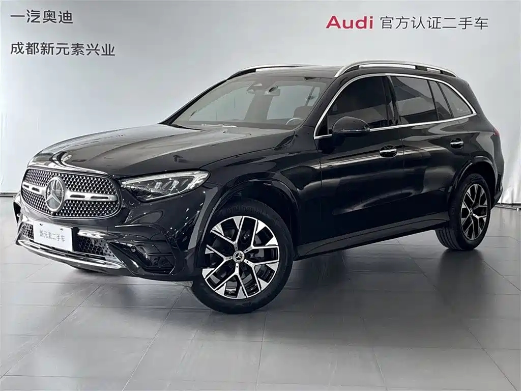 Mercedes-Benz GLC 2024 GLC 260 L 4MATIC Luxury Type 5 seats