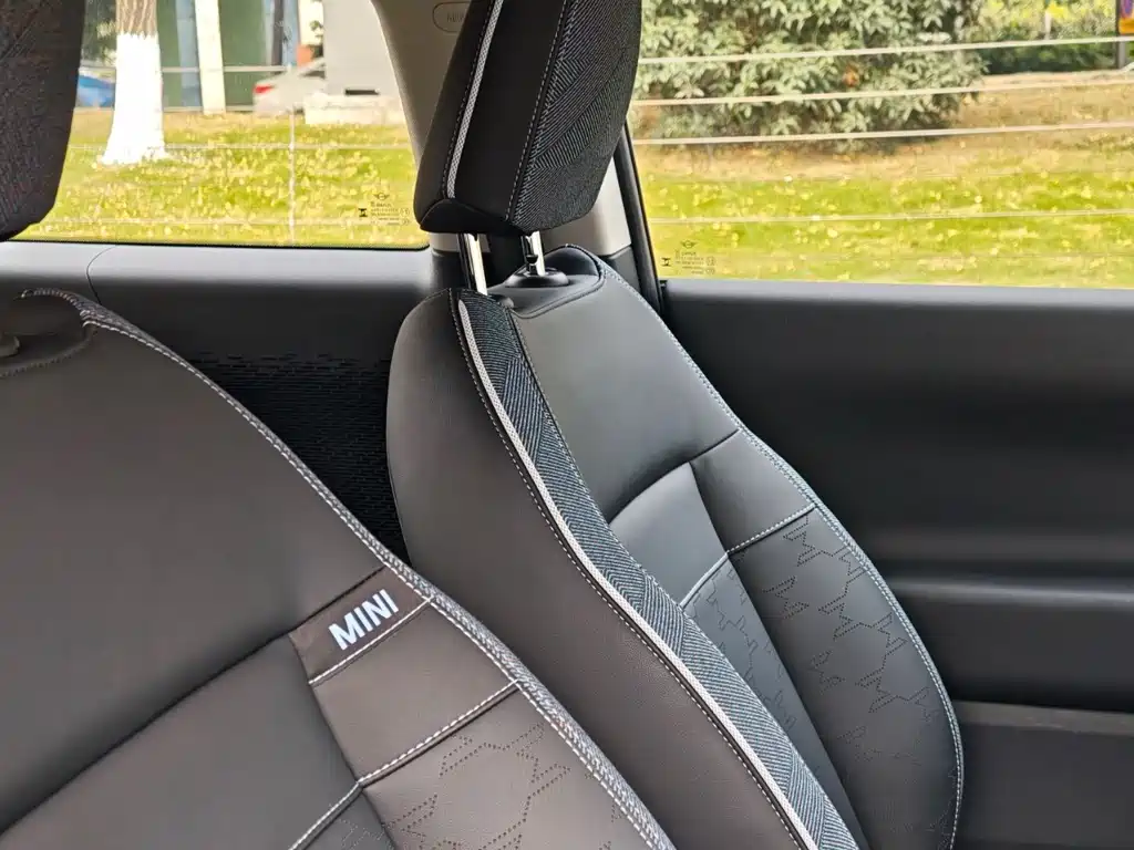 MINI ELECTRIC  COOPER