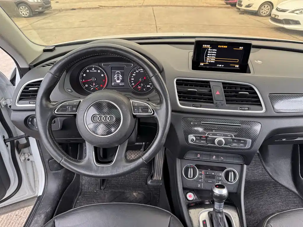 Audi Q3 — миниатюра 6
