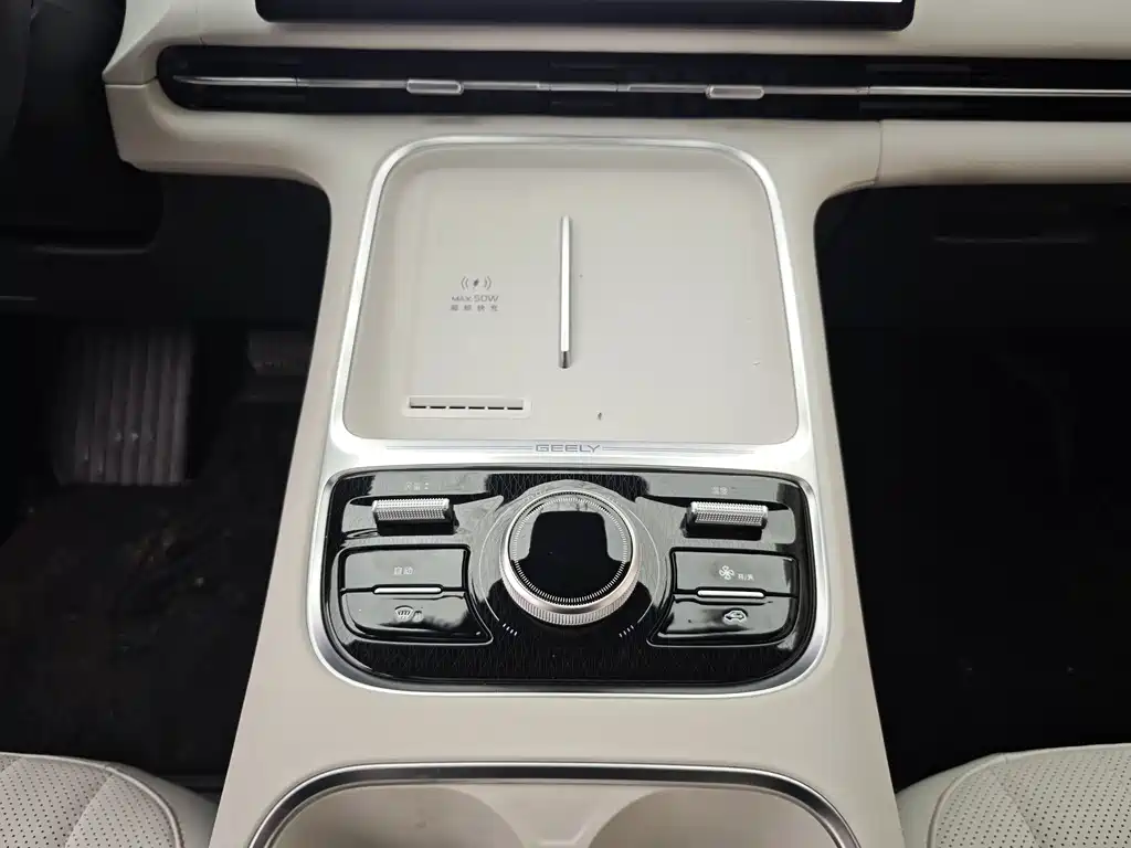 GEELY GALAXY GALAXY STARSHIP 7 EM I