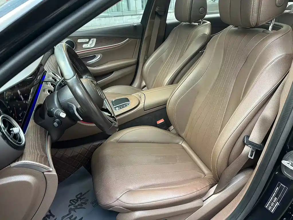 Mercedes-Benz E-Class — миниатюра 6