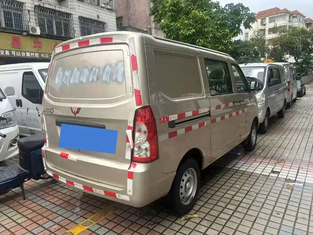 WULING AUTOMOBILE WULING RONGGUANG