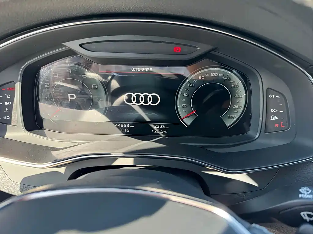 Audi A7L 2022 — фото 10